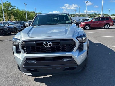2024 Toyota Tacoma 4WD 4WD TRD Off Road Hybrid Double Cab 5' Bed AT (Natl)