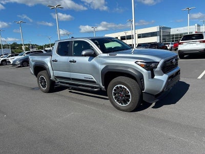 2024 Toyota Tacoma 4WD 4WD TRD Off Road Hybrid Double Cab 5' Bed AT (Natl)
