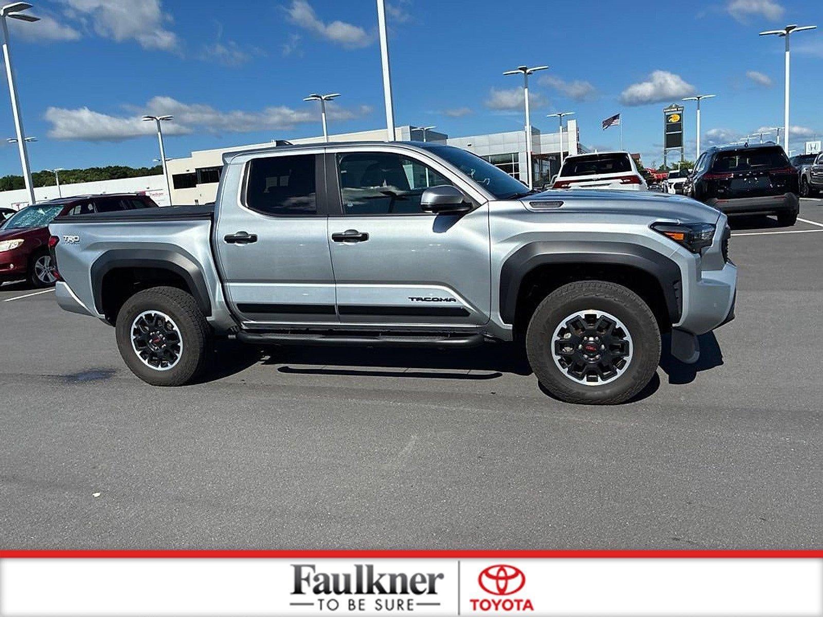 2024 Toyota Tacoma 4WD 4WD TRD Off Road Hybrid Double Cab 5' Bed AT (Natl)