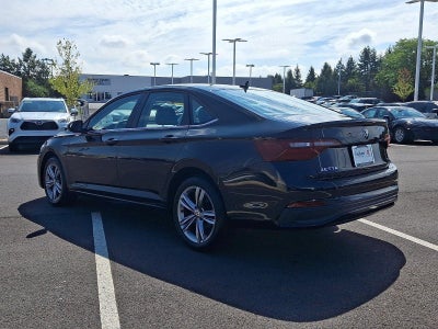 2024 Volkswagen Jetta SE Auto