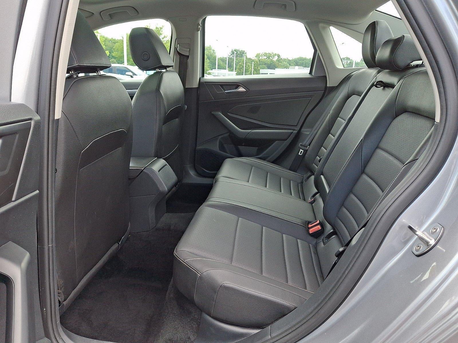 2024 Volkswagen Jetta SE Auto