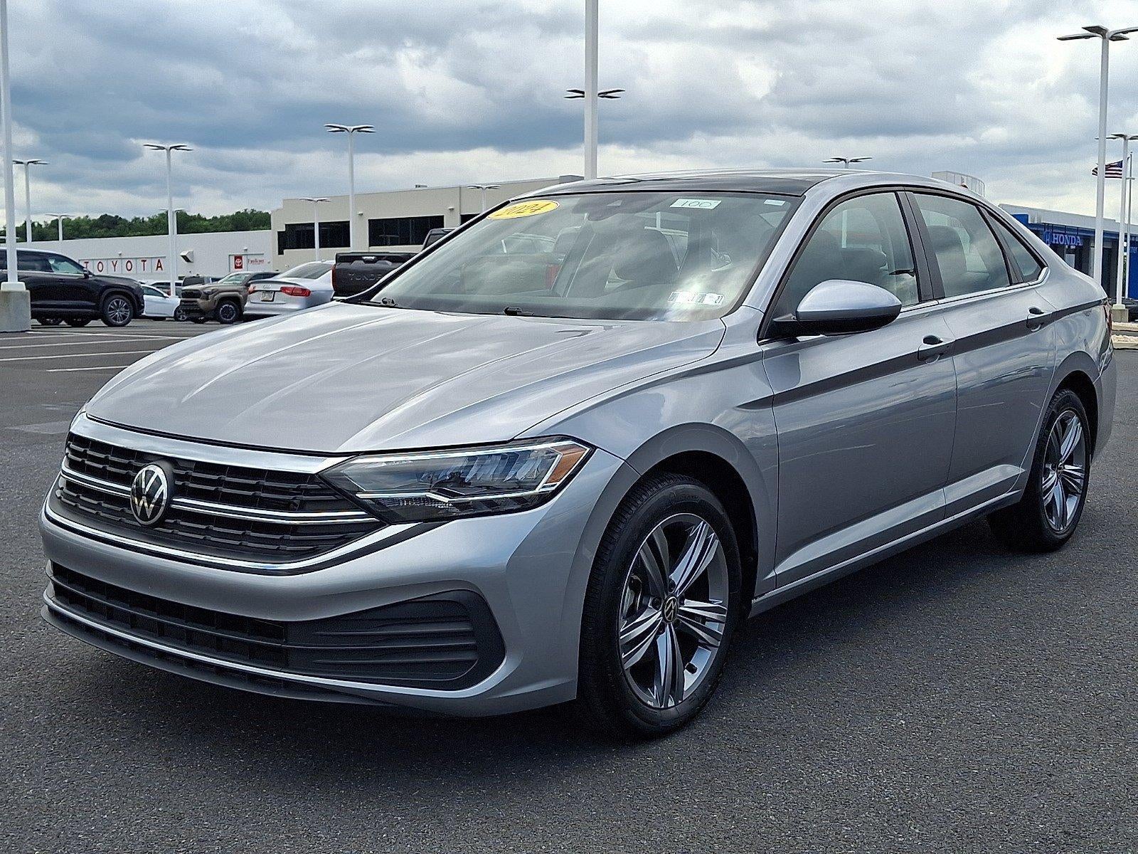 2024 Volkswagen Jetta SE Auto