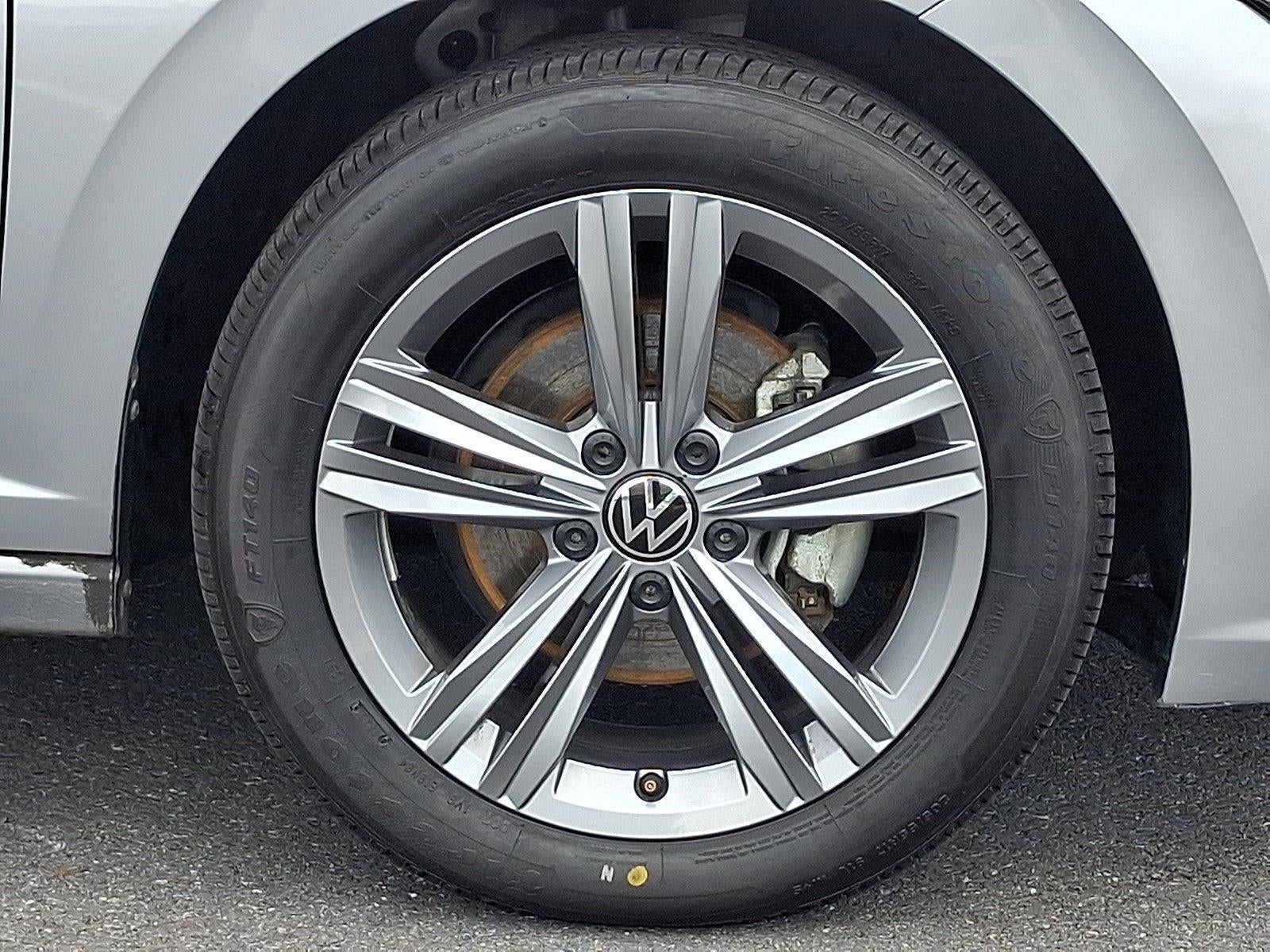 2024 Volkswagen Jetta SE Auto