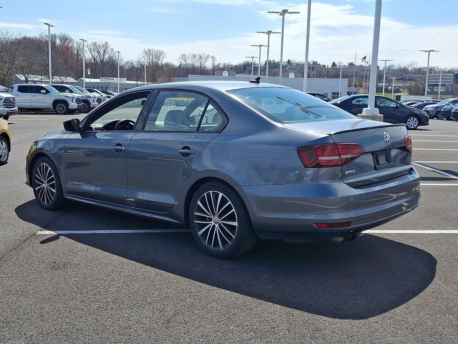 2016 Volkswagen Jetta 4dr Auto 1.8T Sport PZEV Sedan