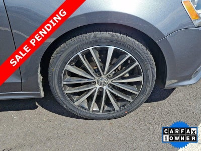 2016 Volkswagen Jetta 4dr Auto 1.8T Sport PZEV Sedan