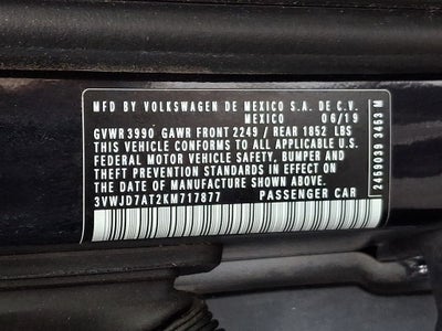2019 Volkswagen Beetle SE Auto