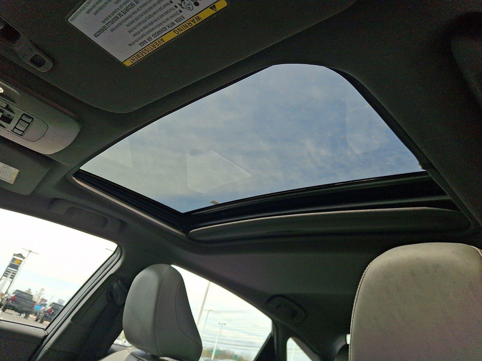 2020 Toyota Avalon Hybrid XLE (Natl)