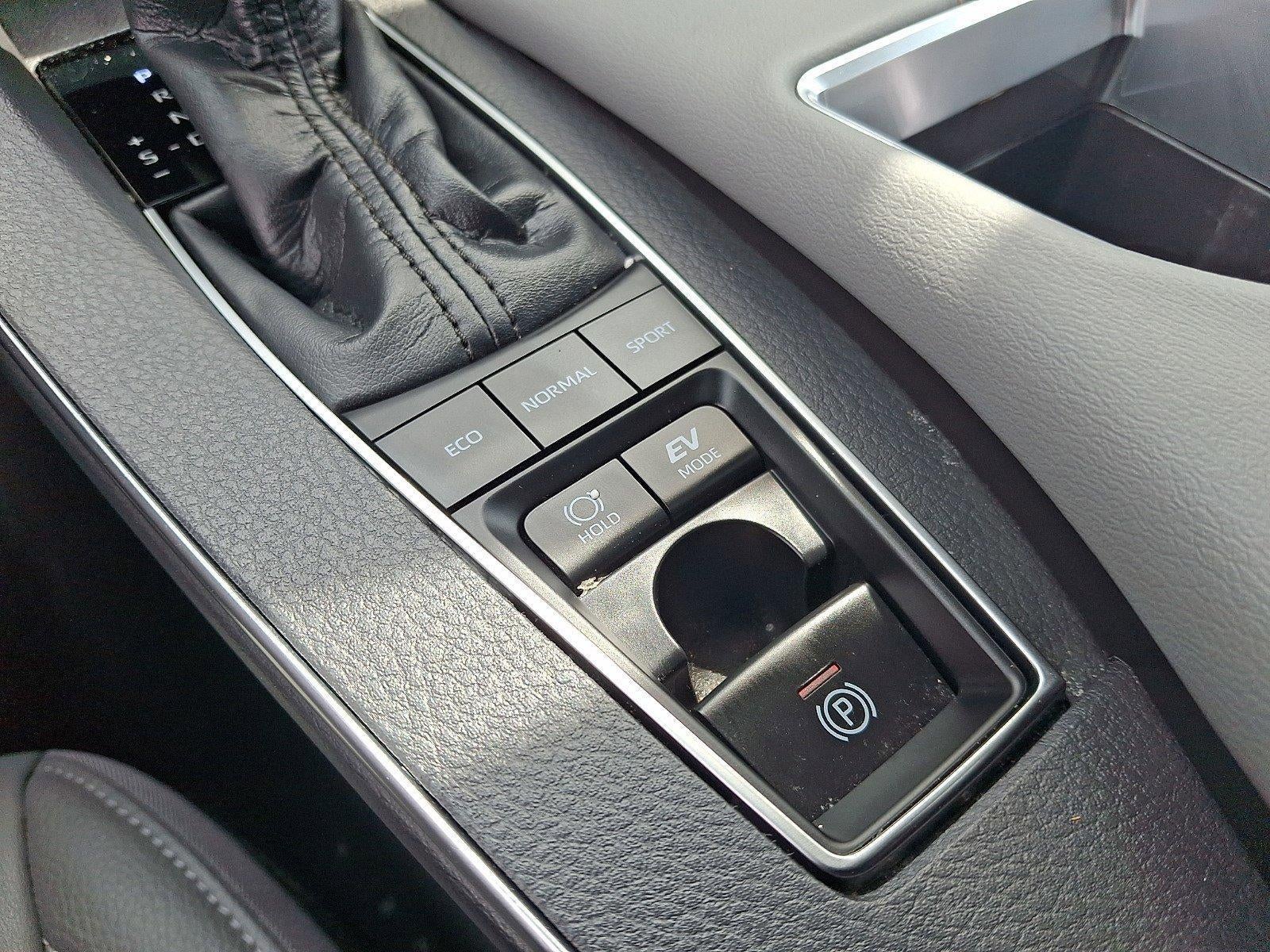 2020 Toyota Avalon Hybrid XLE (Natl)