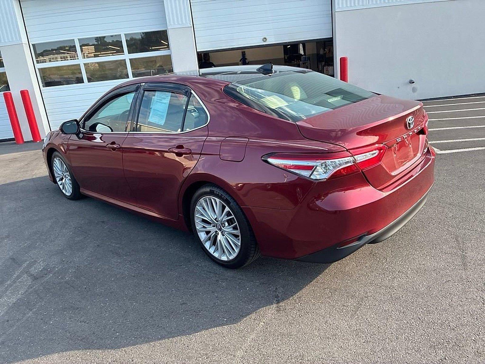 2018 Toyota Camry XLE Auto (SE)