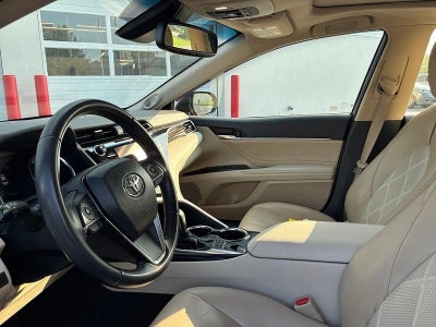 2018 Toyota Camry XLE Auto (SE)