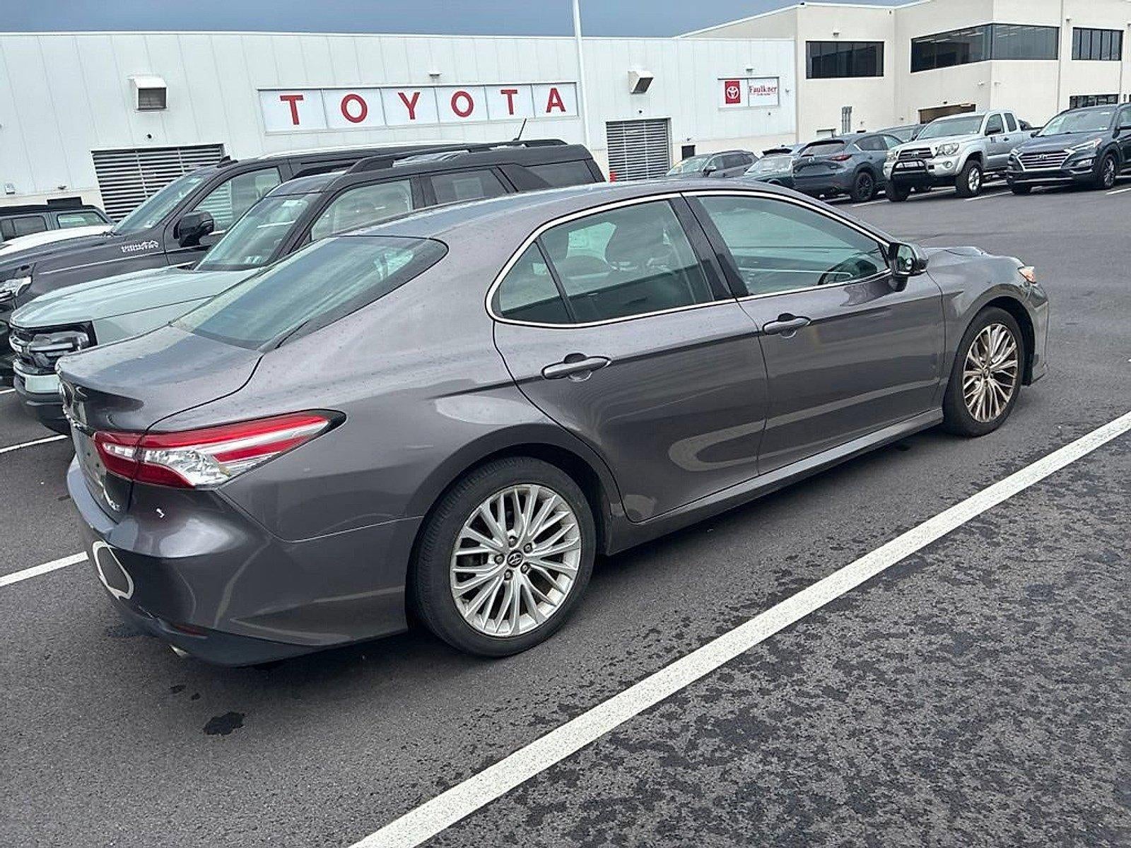 2018 Toyota Camry XLE Auto (SE)