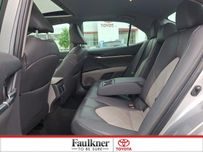 2019 Toyota Camry Hybrid LE CVT (Natl)