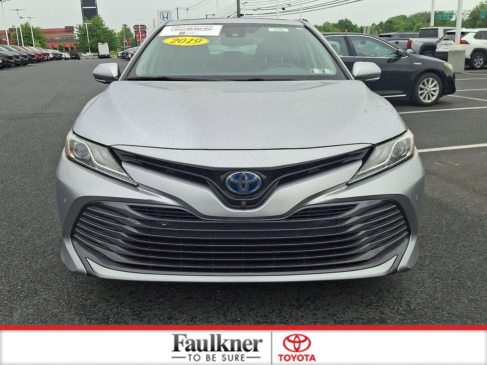 2019 Toyota Camry Hybrid LE CVT (Natl)