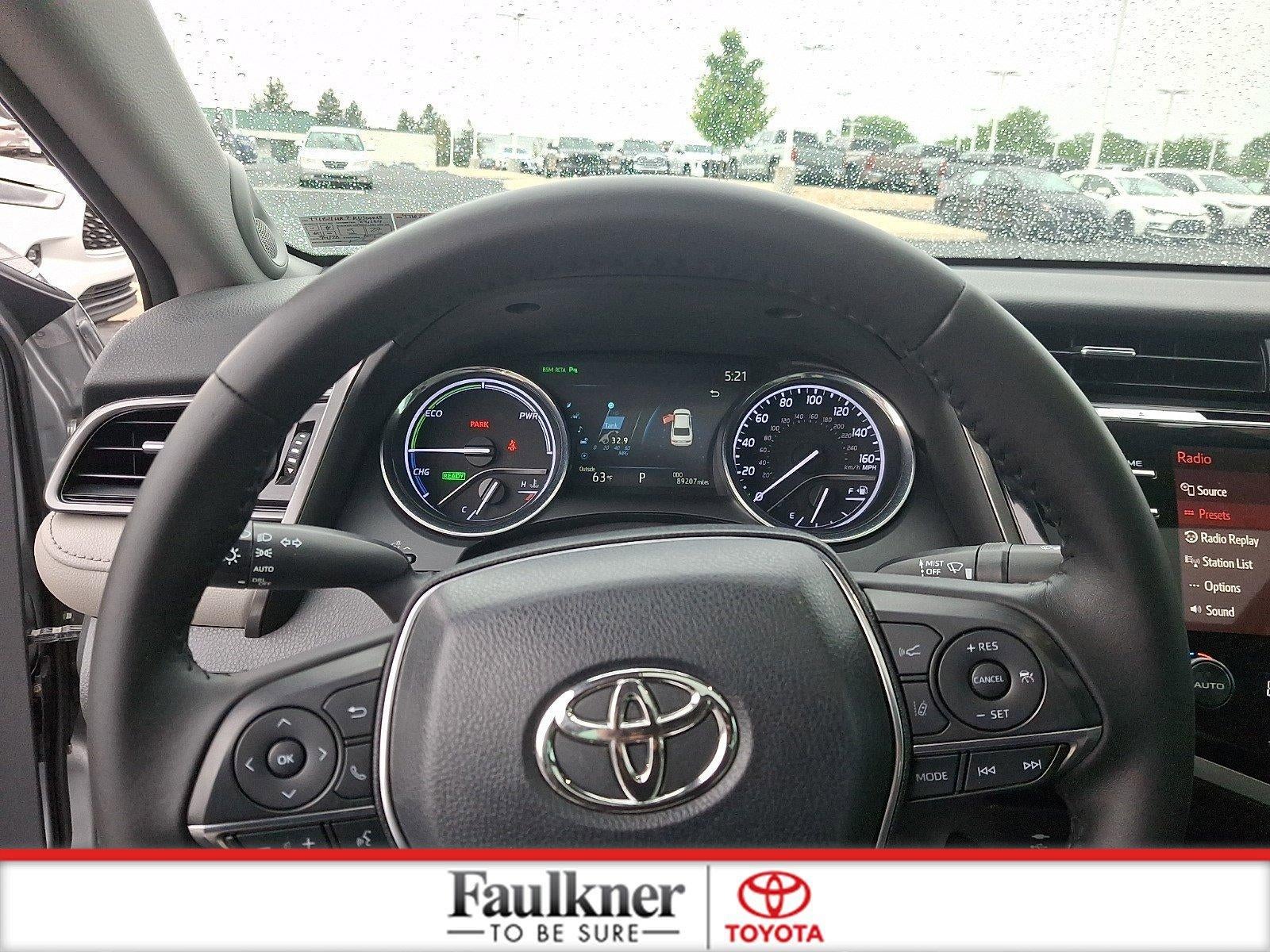 2019 Toyota Camry Hybrid LE CVT (Natl)