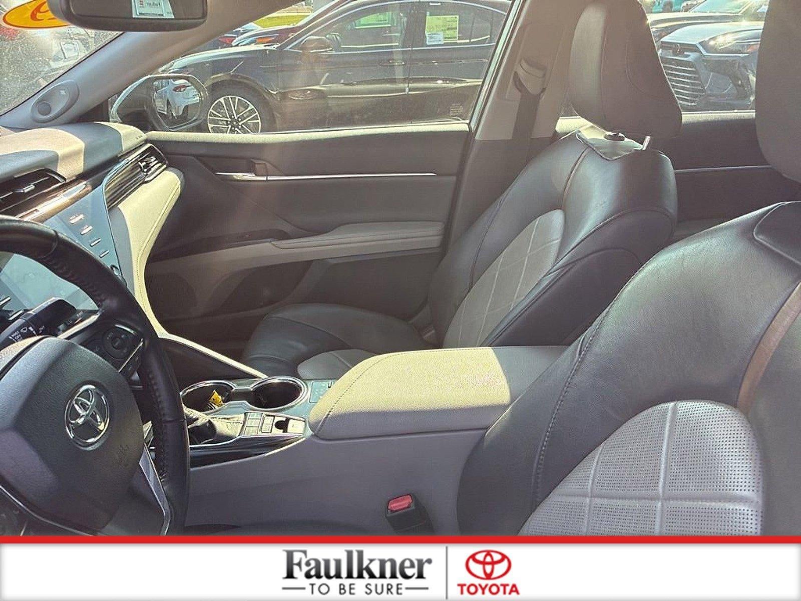 2019 Toyota Camry Hybrid LE CVT (Natl)