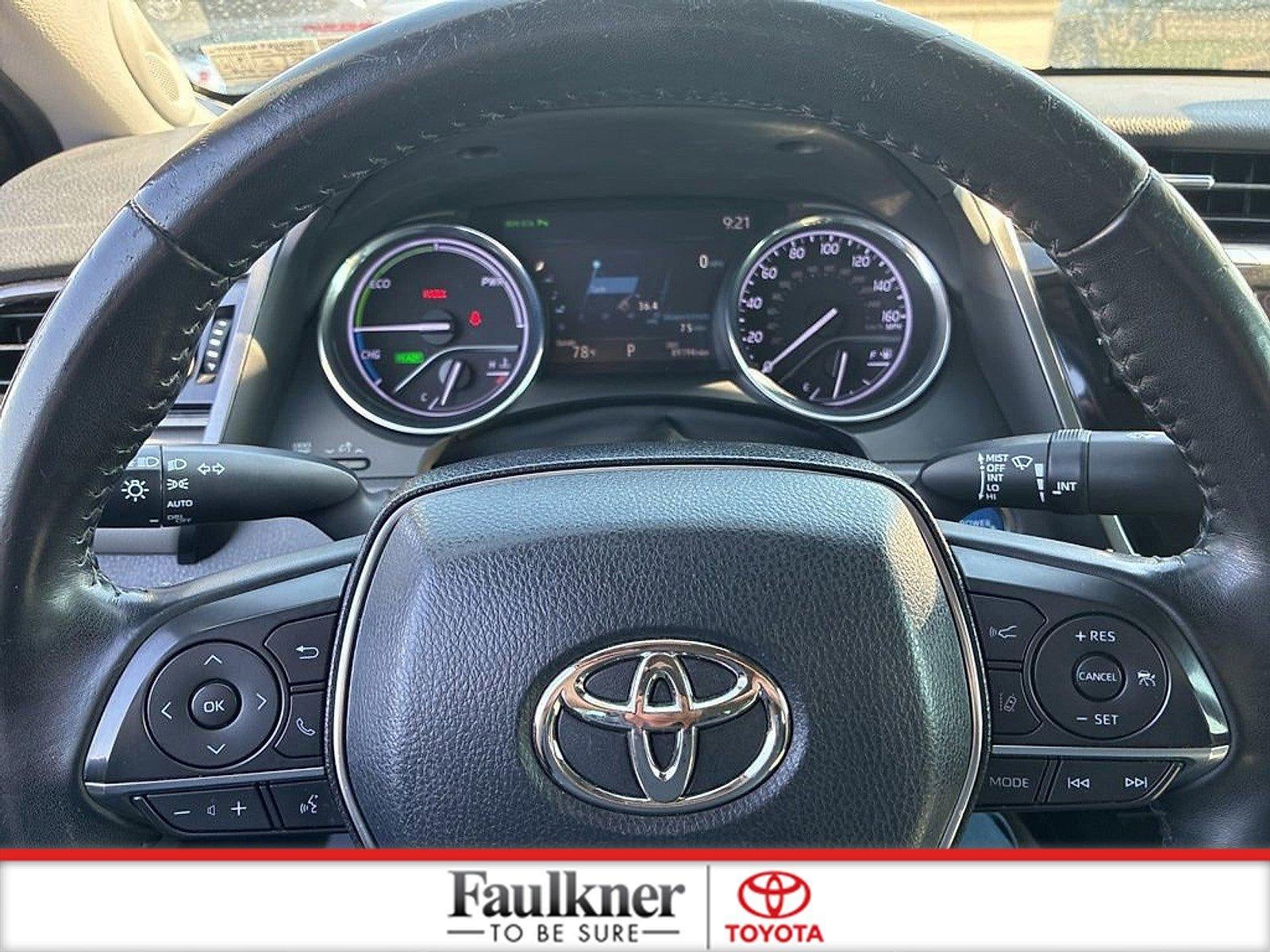 2019 Toyota Camry Hybrid LE CVT (Natl)