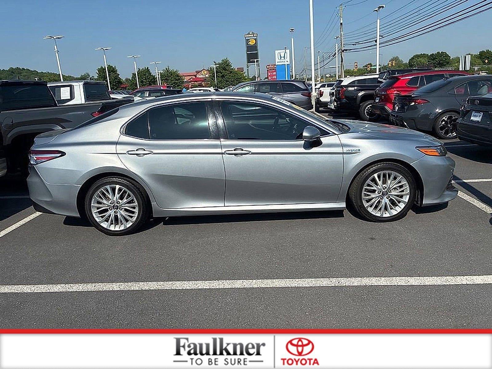 2019 Toyota Camry Hybrid LE CVT (Natl)