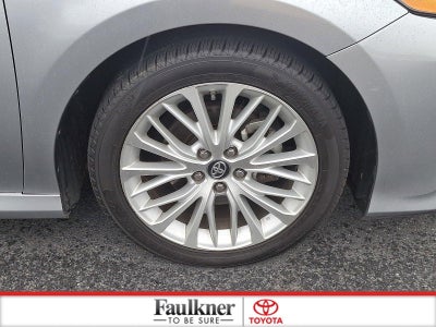 2019 Toyota Camry Hybrid LE CVT (Natl)