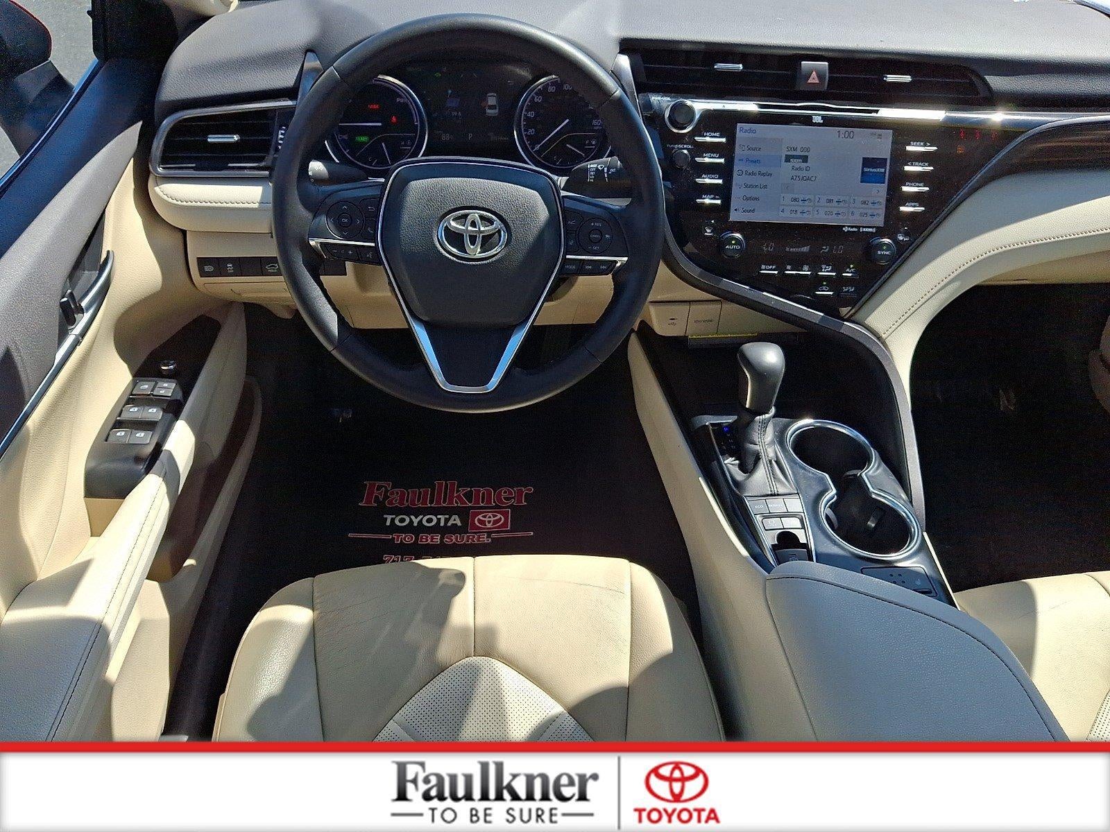 2019 Toyota Camry Hybrid XLE CVT (Natl)