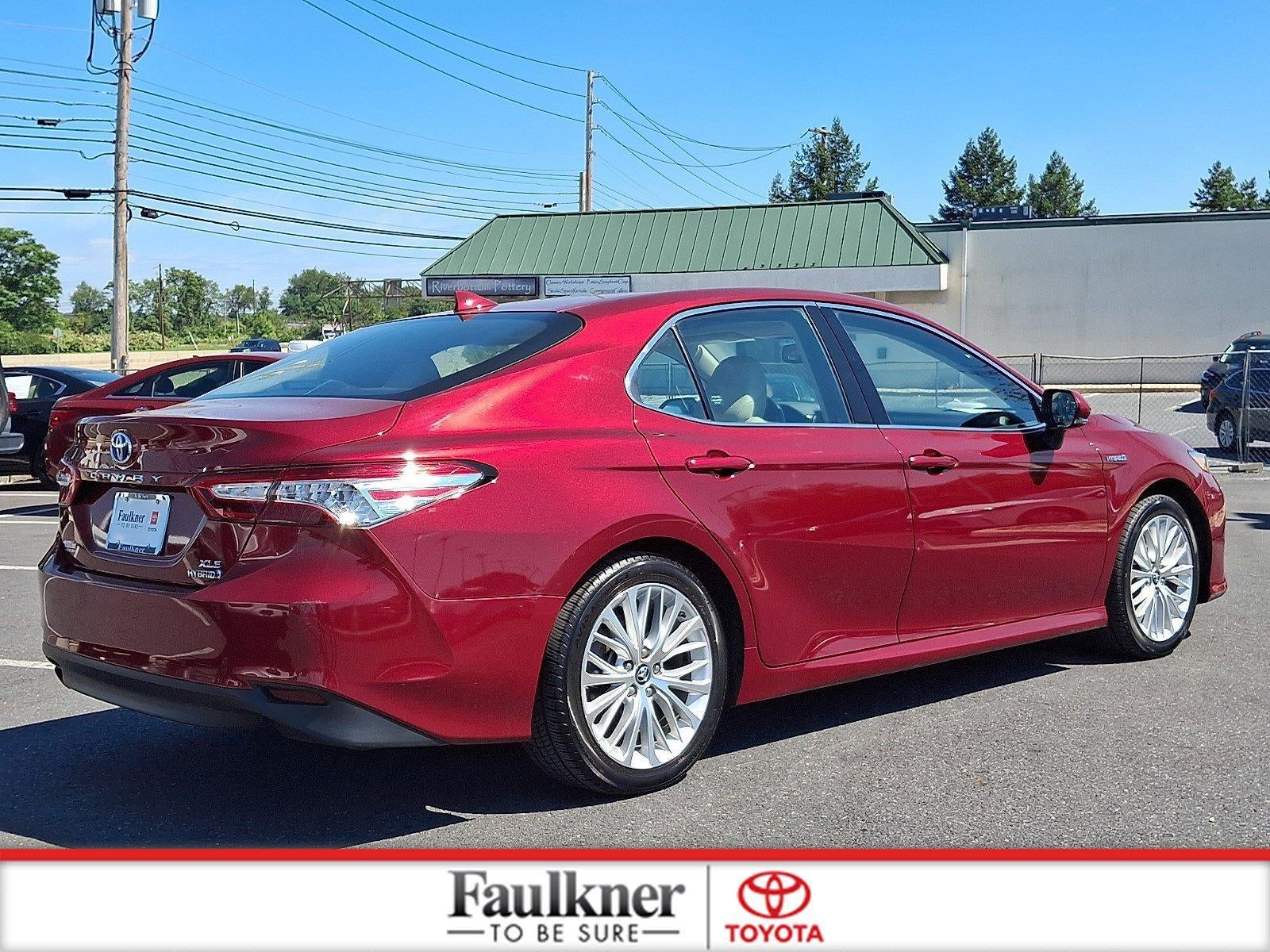 2019 Toyota Camry Hybrid XLE CVT (Natl)