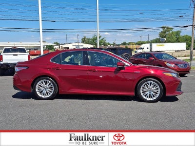 2019 Toyota Camry Hybrid XLE CVT (Natl)