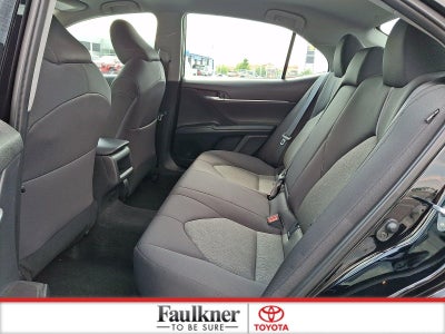 2023 Toyota Camry LE Auto (SE)