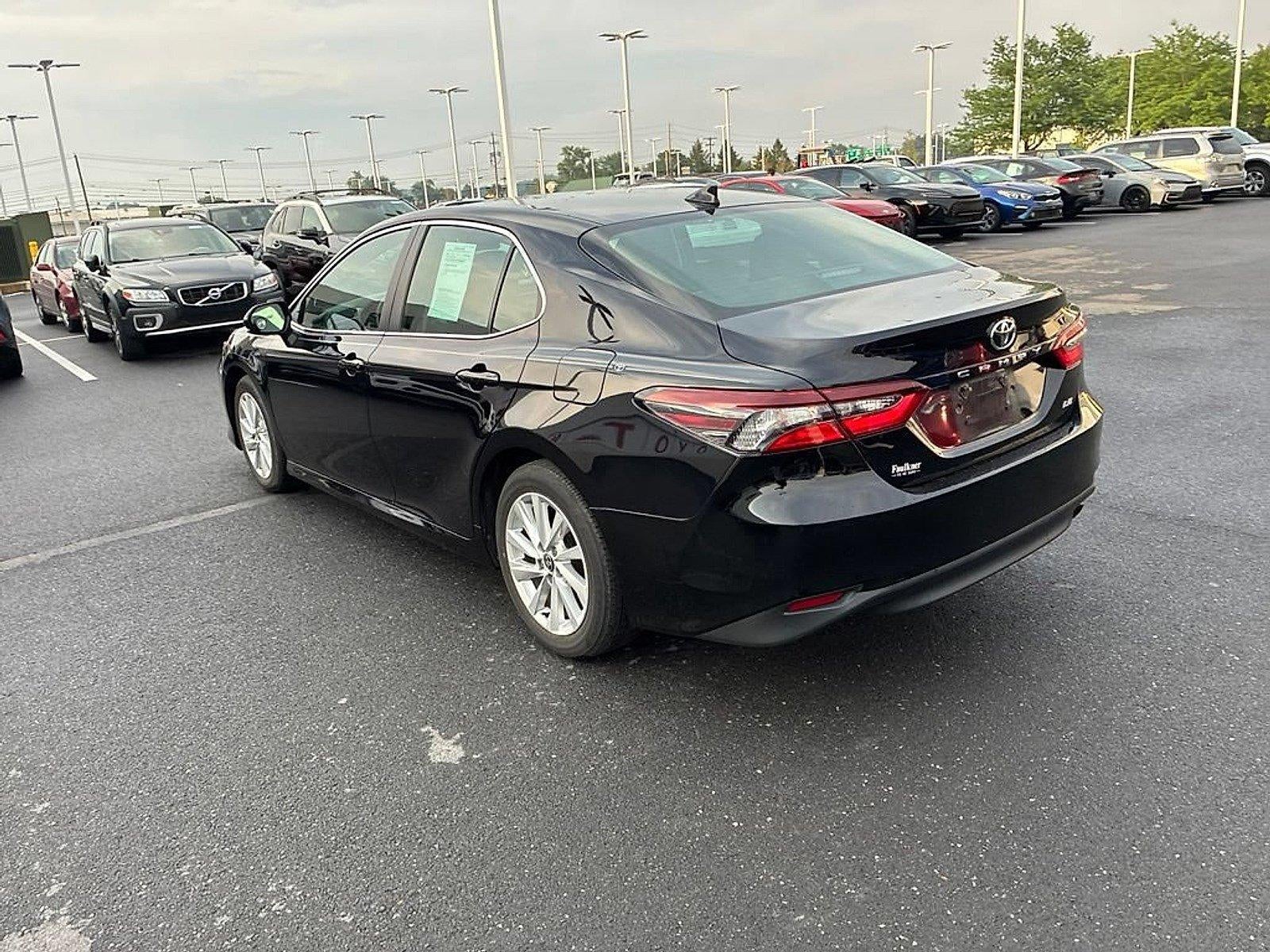 2023 Toyota Camry LE Auto (SE)