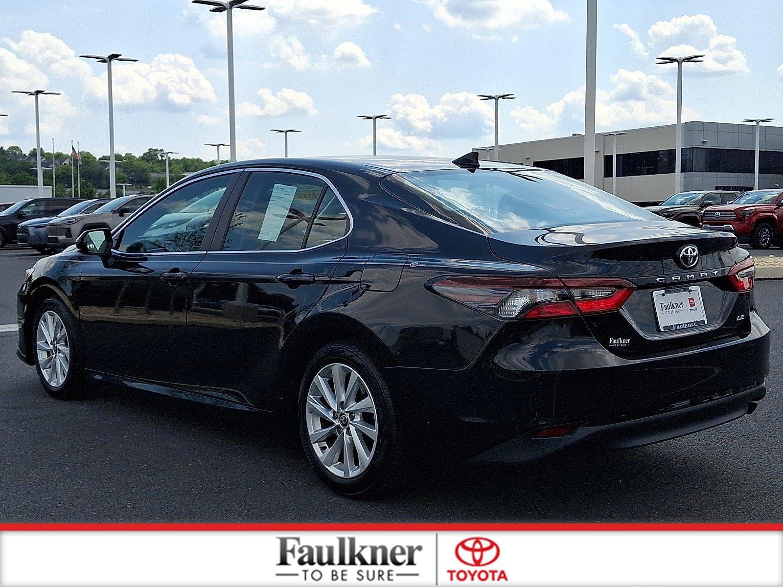 2023 Toyota Camry LE Auto (SE)
