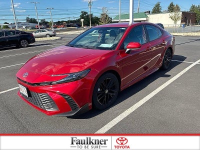 2025 Toyota Camry SE (SE)