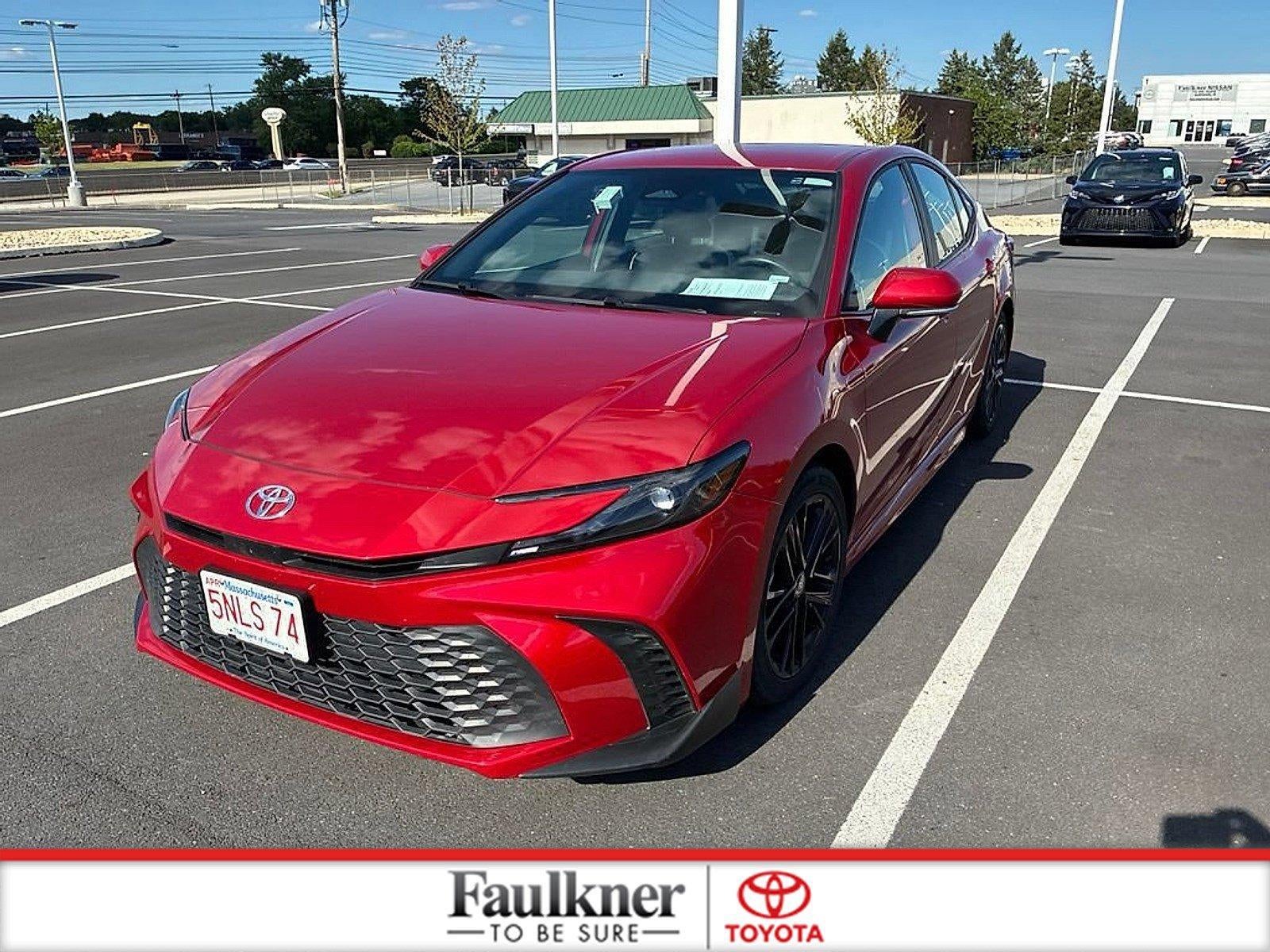 2025 Toyota Camry SE (SE)