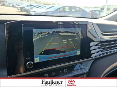 2025 Toyota Camry LE (SE)