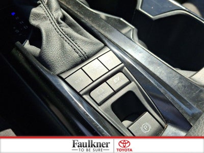 2025 Toyota Camry LE (SE)