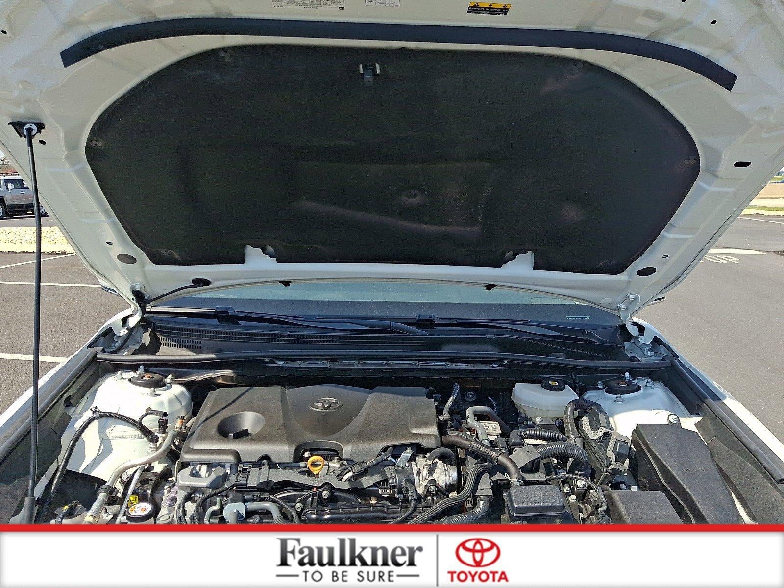 2025 Toyota Camry LE (SE)