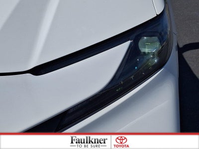 2025 Toyota Camry LE (SE)