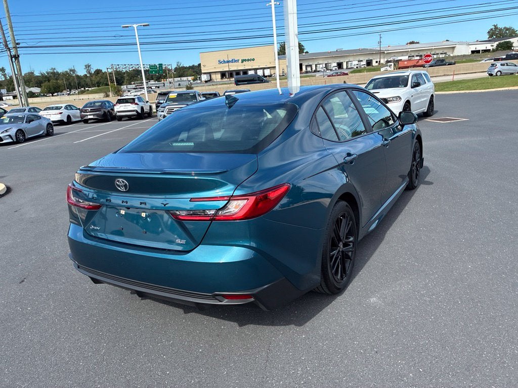 2025 Toyota Camry SE CERTIFIED