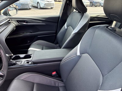 2025 Toyota Camry SE CERTIFIED