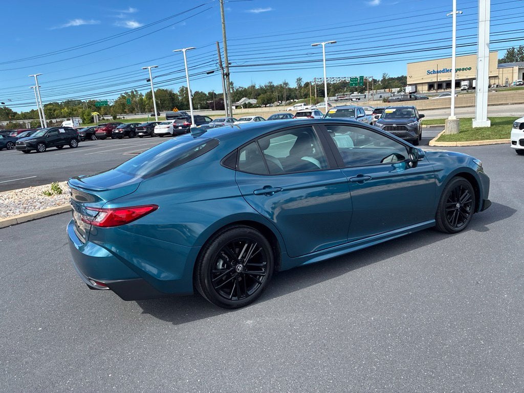 2025 Toyota Camry SE CERTIFIED