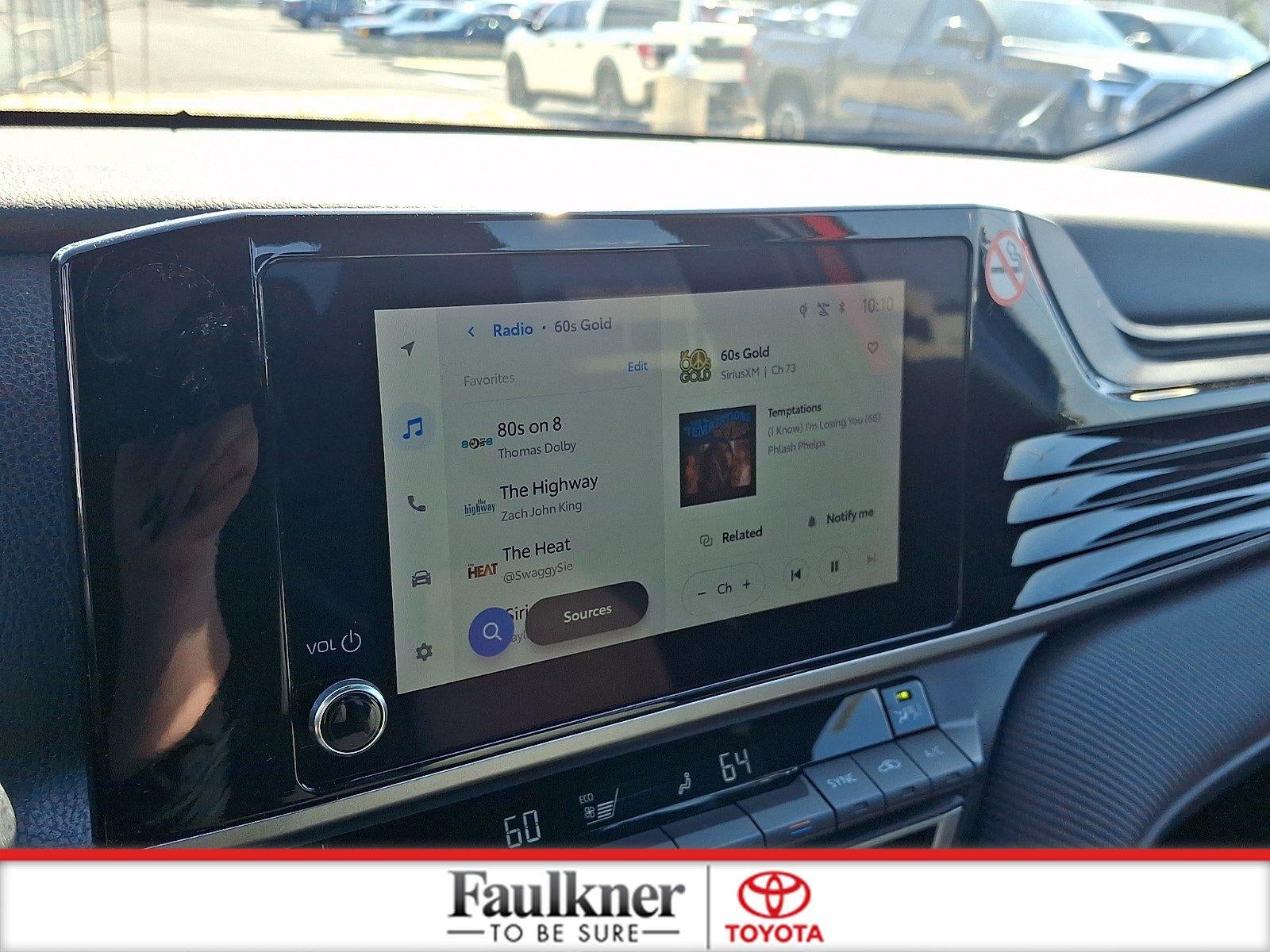 2025 Toyota Camry SE (SE)