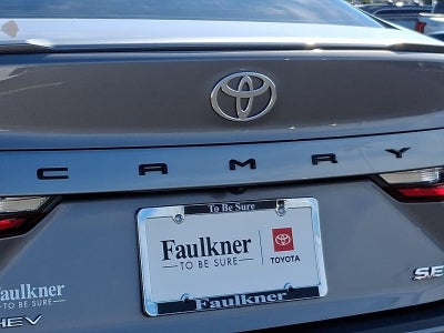 2025 Toyota Camry SE (SE)
