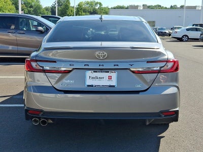 2025 Toyota Camry SE (SE)