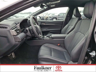 2025 Toyota Camry XSE (Natl)