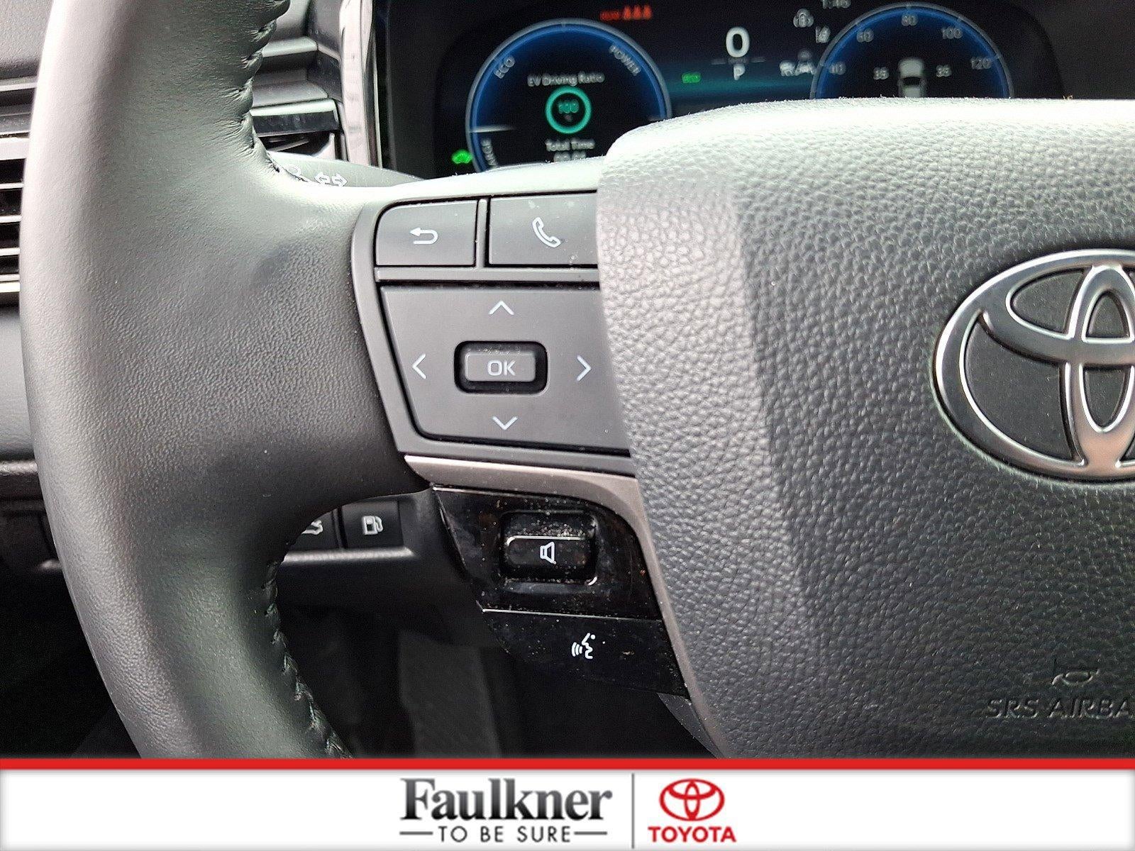 2025 Toyota Camry XSE (Natl)