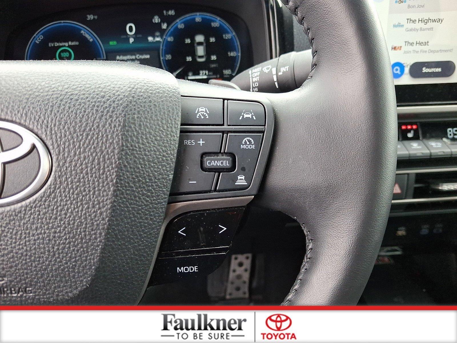 2025 Toyota Camry XSE (Natl)