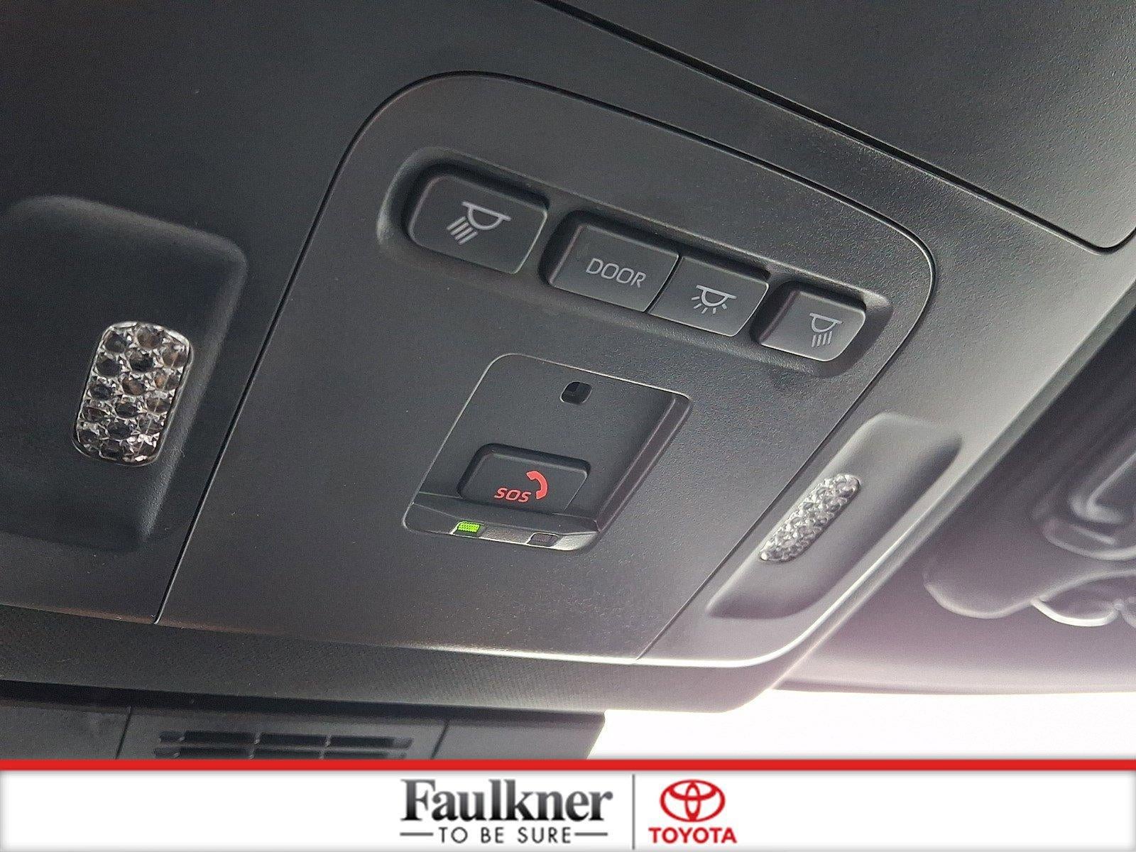 2025 Toyota Camry XSE (Natl)