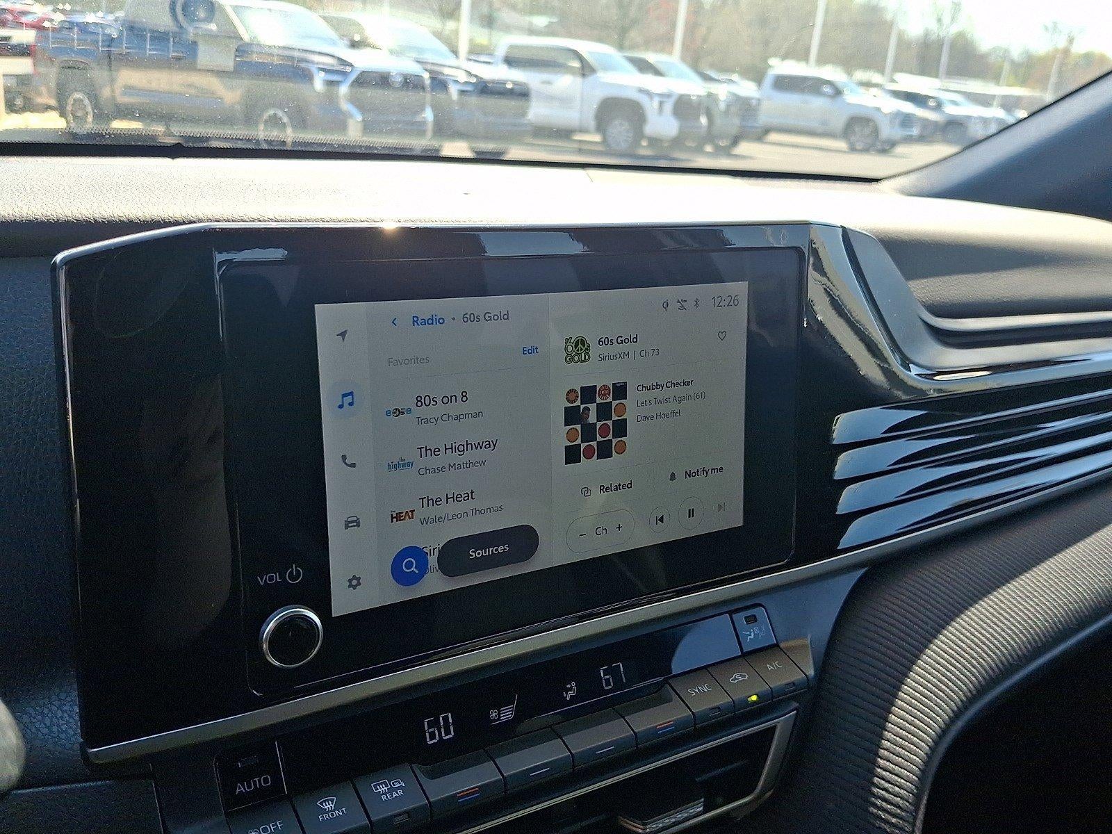 2025 Toyota Camry SE (SE)