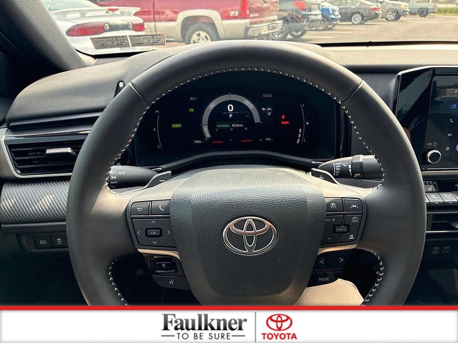 2026 Toyota Camry SE (SE)