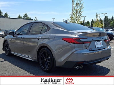 2026 Toyota Camry SE (SE)