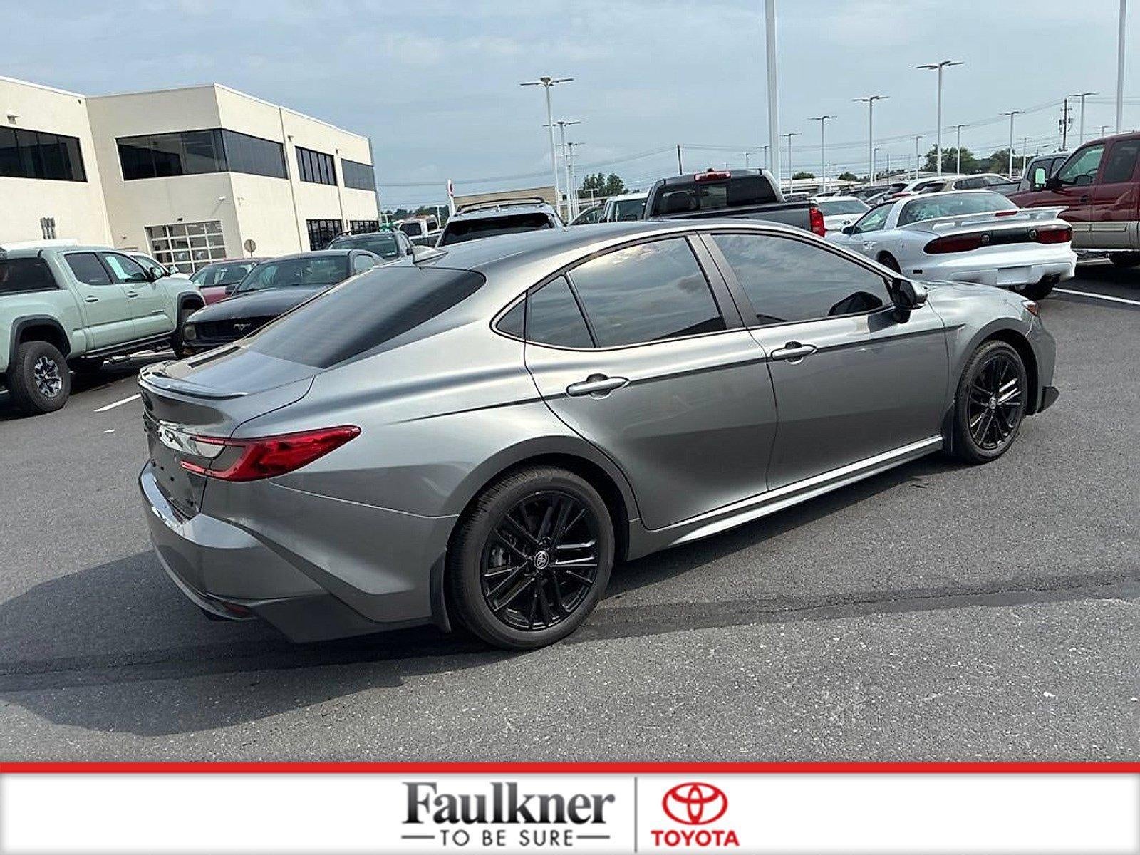 2026 Toyota Camry SE (SE)