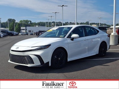 2026 Toyota Camry SE (SE)