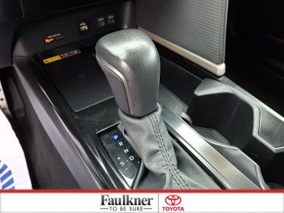 2025 Toyota Camry SE (SE)